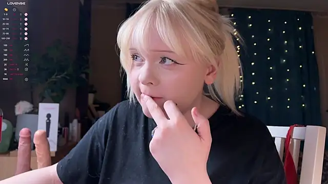 LisaLaas online show from 26, 3, 2026