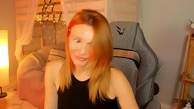 MistyBarnes online show from 9, 11, 2025