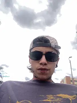 AcidMilo online show from 27, 11, 2025