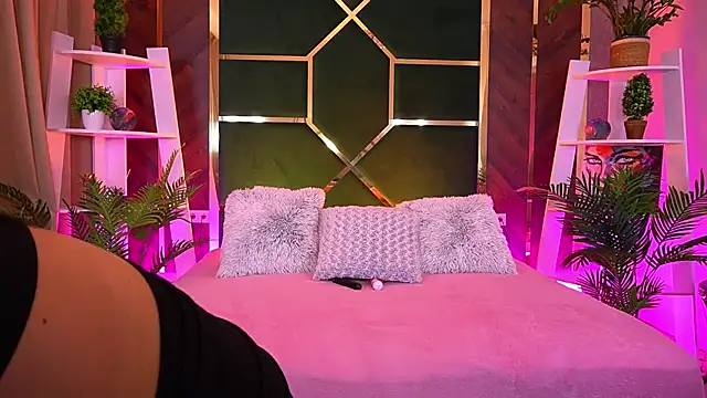 LittleeCutee online show from 21, 9, 2025