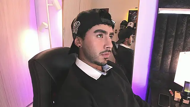 ItsMeEros online show from 6, 4, 2026