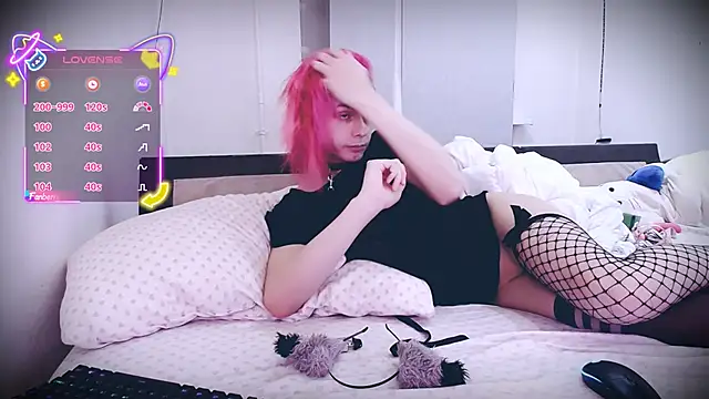 Littlepinkcat online show from 6, 1, 2026