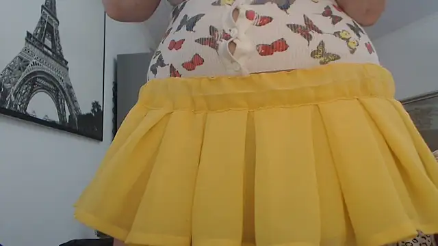 AnnaBellaLuckyXOXO online show from 25, 3, 2026