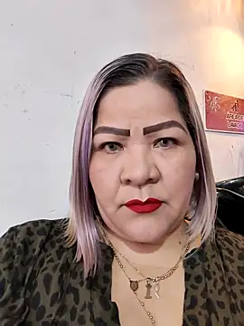 Dalessa Bigtits online show from 11, 4, 2026