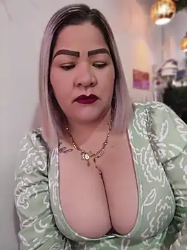 Snapshot of Dalessa_Bigtits chatting on 17, 6, 2026 Dalessa Bigtits online show from 17, 6, 2026