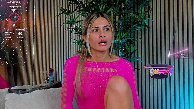 Avril Cyrus online show from 6, 3, 2025