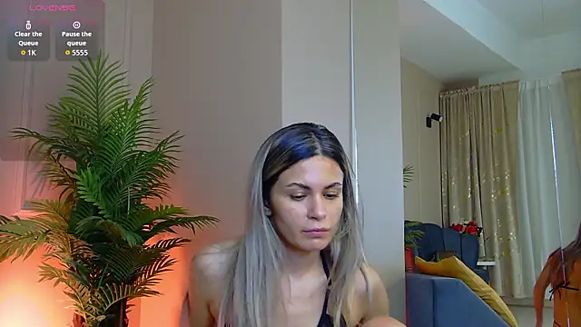 Snapshot of Avril_Cyrus chatting on 3, 2, 2026 Avril Cyrus online show from 3, 2, 2026