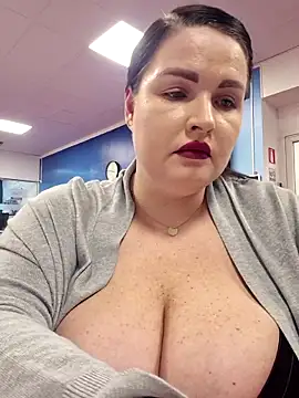 Snapshot of GeorgiaLerox chatting on 16, 1, 2026 GeorgiaLerox online show from 16, 1, 2026