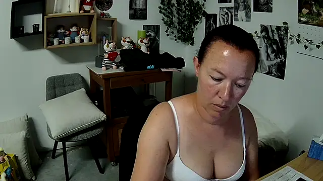 Snapshot of AnyaKrey@xh chatting on 19, 6, 2026 AnyaKreyxh online show from 19, 6, 2026