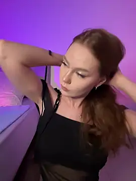 Snapshot of Meow_Sophie chatting on 7, 4, 2026 Meow Sophie online show from 7, 4, 2026