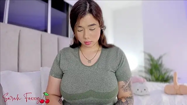 Foxxy222  online show from 6, 3, 2025