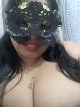 Snapshot of chubby_wife chatting on 26, 7, 2026 chubby wife online show from 26, 7, 2026