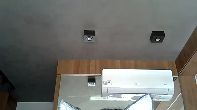 Skinny-Kitten online show from 23, 10, 2025