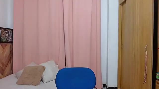 nickyCollins online show from 8, 2, 2026