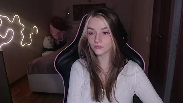 Snapshot of jeann_elsaa chatting on 2, 2, 2025 jeann elsaa online show from 2, 2, 2025