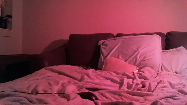 Snapshot of lofibunni chatting on 24, 2, 2025 lofibunni online show from 24, 2, 2025