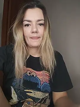 KrissSexi online show from 22, 11, 2025