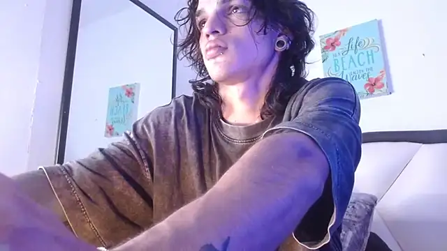 AlbertBernal69 online show from 15, 10, 2025