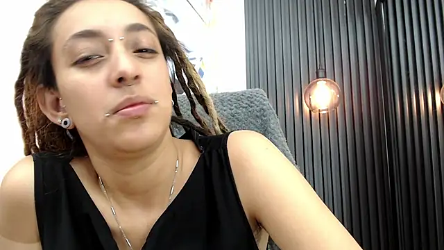 Snapshot of ORIANNA_BODMOD chatting on 9, 7, 2026 ORIANNA BODMOD online show from 9, 7, 2026