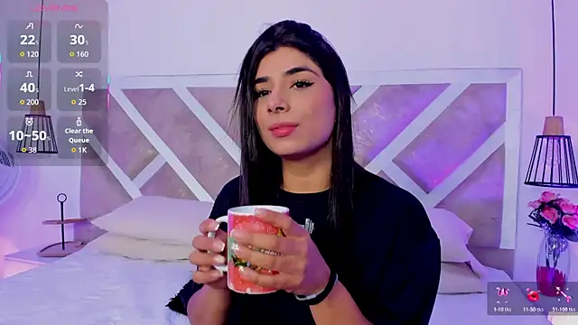 ZiaCalifa online show from 1, 4, 2026