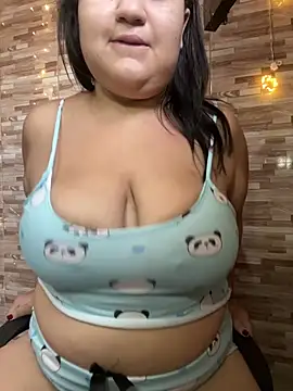 Snapshot of MinaBoss chatting on 2, 4, 2026 MinaBoss online show from 2, 4, 2026