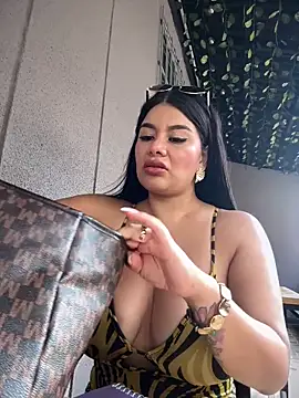 Snapshot of Insane_Issa chatting on 2, 3, 2026 Insane Issa online show from 2, 3, 2026