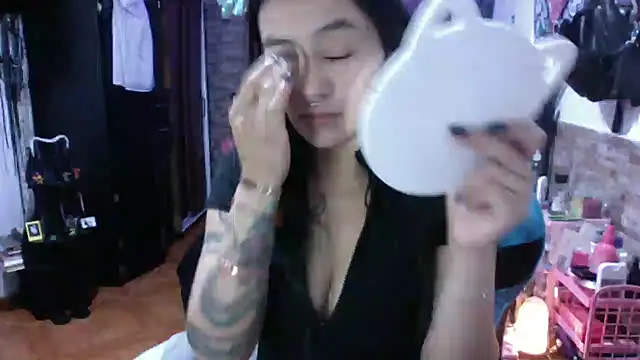 Snapshot of AngelaQueen_ chatting on 23, 2, 2026 AngelaQueen online show from 23, 2, 2026