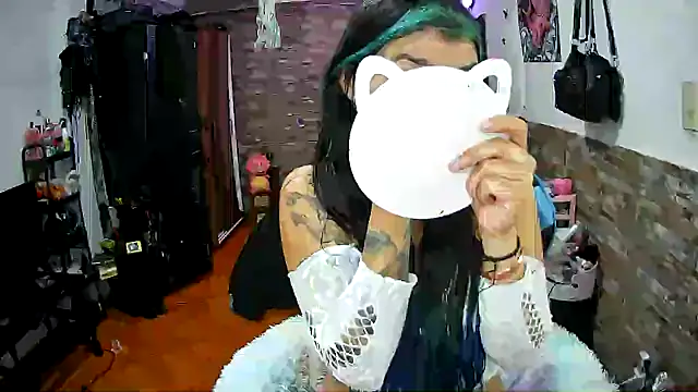 Snapshot of AngelaQueen_ chatting on 12, 7, 2026 AngelaQueen online show from 12, 7, 2026
