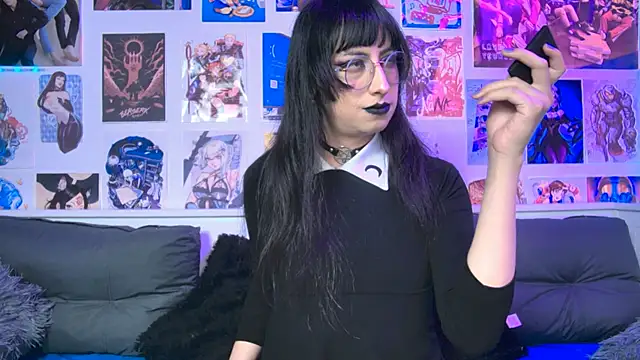 snowblack  online show from 1, 10, 2025