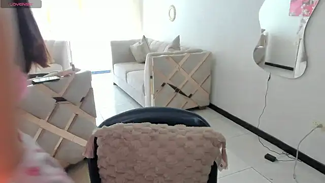 LunaBaker-1 online show from 15, 2, 2026