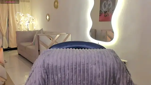 LunaBaker-1 online show from 7, 3, 2026