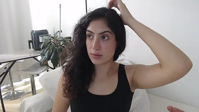 MIYESSI online show from 4, 6, 2026