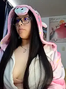 Snapshot of persefone_core chatting on 13, 12, 2024 persefone core online show from 13, 12, 2024