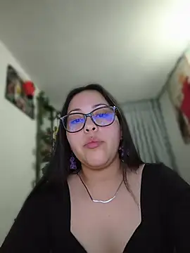 Snapshot of persefone_core chatting on 23, 7, 2026 persefone core online show from 23, 7, 2026