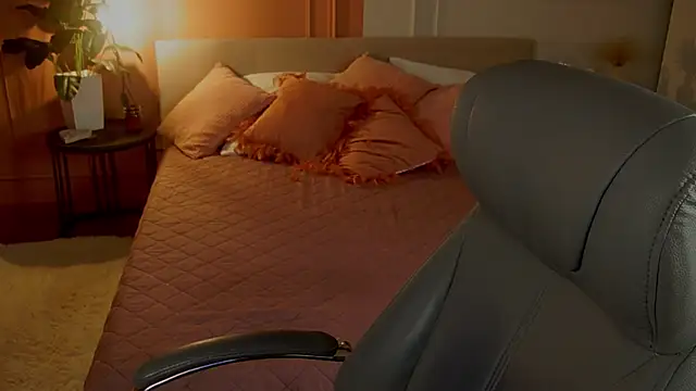 Snapshot of anita_blairr chatting on 28, 11, 2025 anita blairr online show from 28, 11, 2025