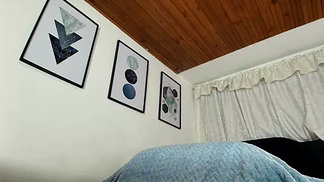 sam her online show from 2, 10, 2025