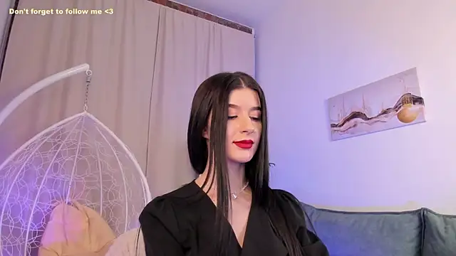 LauraCoy online show from 3, 2, 2025