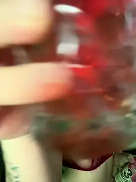 Megan lu2 online show from 25, 10, 2025