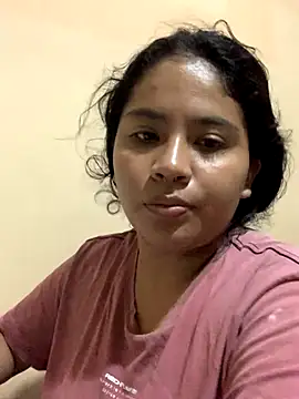 moncerrat luna online show from 3, 12, 2024