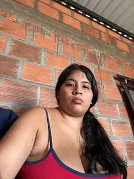 moncerrat luna online show from 18, 1, 2025