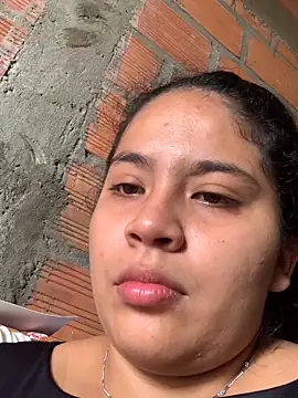 moncerrat luna online show from 5, 3, 2025