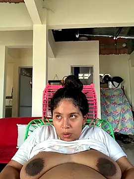 moncerrat luna online show from 30, 9, 2025