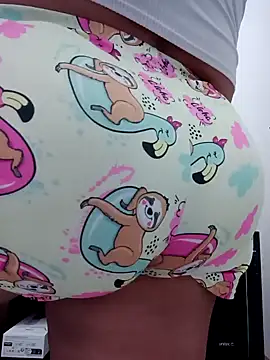 Snapshot of HORNY_MATURE25 chatting on 14, 3, 2025 HORNY MATURE25 online show from 14, 3, 2025