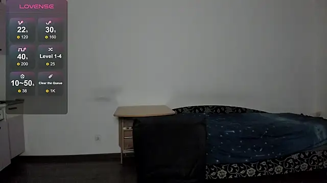 Snapshot of KitsuneRem chatting on 1, 3, 2026 KitsuneRem online show from 1, 3, 2026