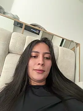 Snapshot of Sophie__Foxxx chatting on 17, 4, 2026 Sophie Foxxx online show from 17, 4, 2026