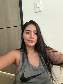 Snapshot of Sophie__Foxxx chatting on 19, 4, 2026 Sophie Foxxx online show from 19, 4, 2026
