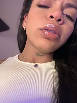 Snapshot of Charly_ chatting on 31, 12, 2024 Charly online show from 31, 12, 2024
