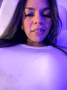 Snapshot of Charly_ chatting on 7, 10, 2025 Charly online show from 7, 10, 2025