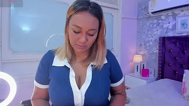 Snapshot of dalila_salazar chatting on 25, 4, 2026 dalila salazar online show from 25, 4, 2026