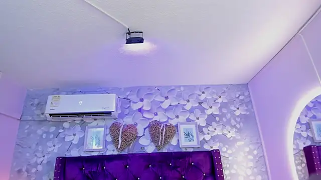 Snapshot of dalila_salazar chatting on 16, 5, 2026 dalila salazar online show from 16, 5, 2026